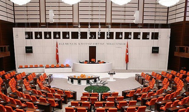 TBMM Başkanı Kurtulmuş ve Başkanlık Divanı üyelerinden Anıtkabir ziyareti