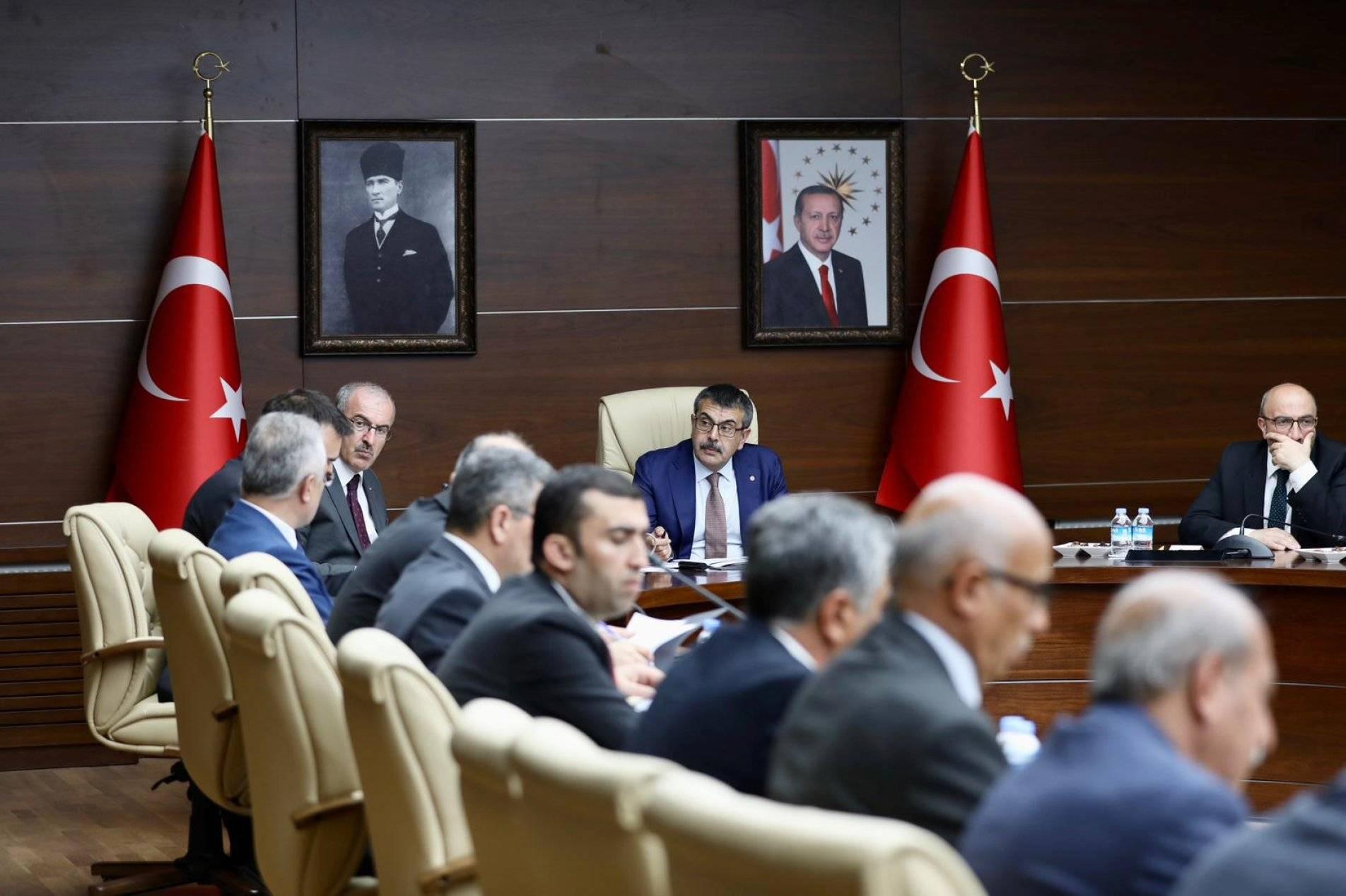 Bakan Tekin Başkanlığında Elazığ İl Eğitim Değerlendirme Toplantısı Yapıldı