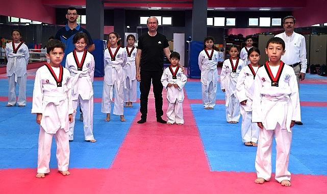 Başkan Pekyatırmacı&#039;dan Yaz Spor Okulları öğrencilerine ziyaret