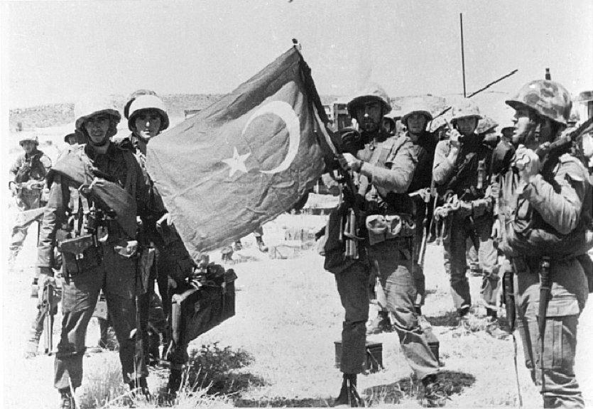 Bu gün Kıbrıs Barış Harekatı'nın 49'uncu yılı!