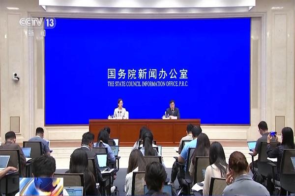 Çin genelinde tüketim mallarının toplam perakende satışı 22,8 trilyon RMB&#039;ye ulaştı