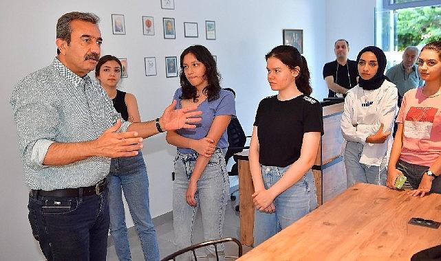 Çukurova&#039;da ders kafeler dolup taşıyor