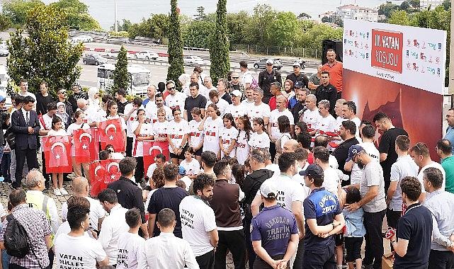 İstanbul Üsküdar'da 15 Temmuz Şehitleri "Vatan Koşusu" ile anıldı
