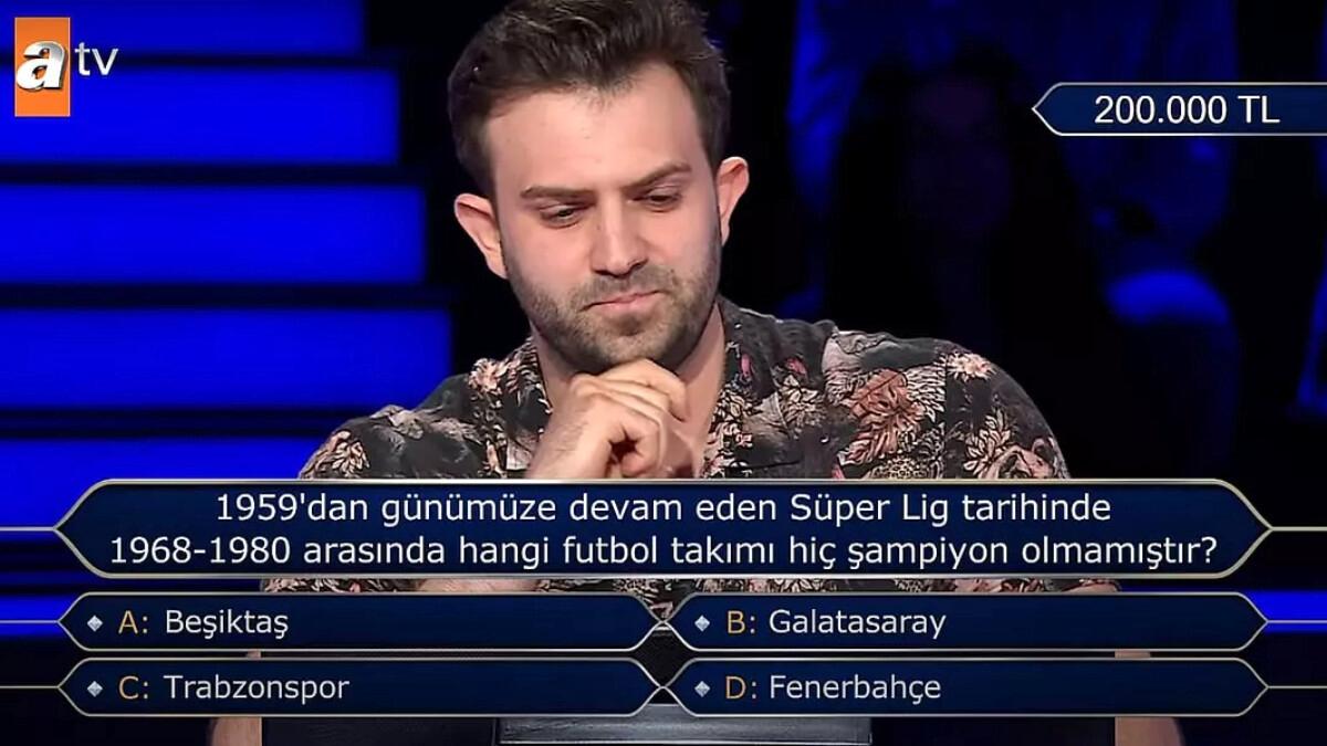Kim Milyoner Olmak İster&#039;de 200 bin liralık futbol sorusu