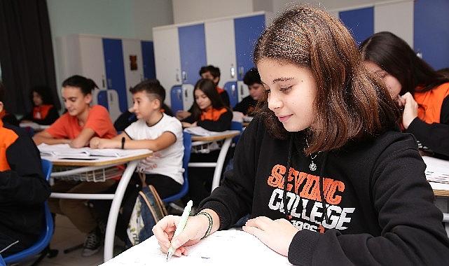 Köklü Eğitim Kurumundan LGS'de 2 Türkiye Birinciliği Geldi!