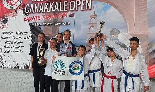 Nilüferli sporcular Karate Turnuvası&#039;ndan ödülle döndü