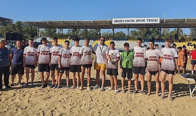 Sakin Şehrin gençleri şampiyon