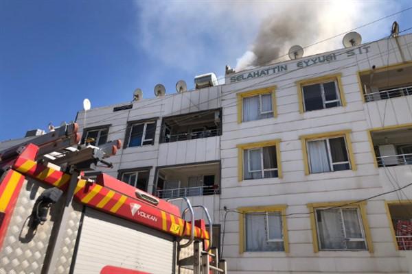 Şanlıurfa&#039;da çıkan yangına itfaiye ekipleri müdahale etti