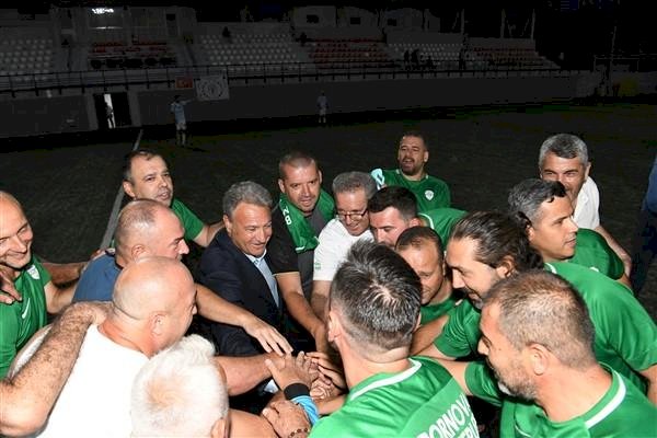 100. Yıl Turnuvası’nın başlama vuruşu Başkan İduğ’dan