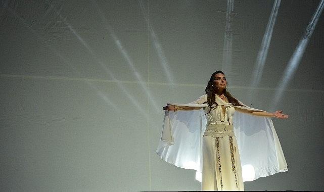 İş Sanat Antik Sahne'nin "Ben Anadolu" Serüvenine İzleyiciden Yoğun İlgi