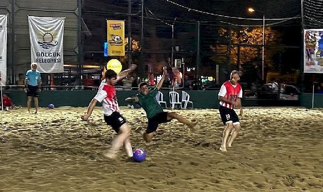 Kum futbolu turnuvasıyla büyük heyecan başladı 