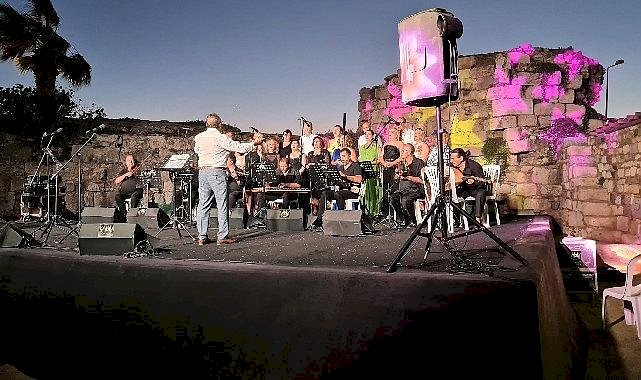 Seferihisar Kaleiçi'nde Türk Sanat Müziği esintisi
