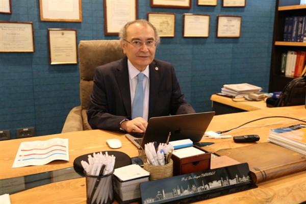 Tarhan: ‘Sevgi karın doyurmaz demek nankörlüktür’