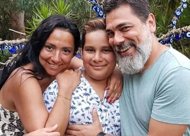 Zeki Alasya'nın kızı bakın kim çıktı. Duyanlar çok şaşırdı