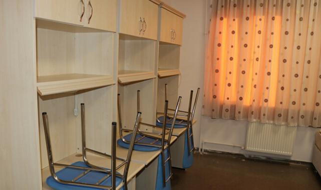 Adıyaman'da depremzedeleri ağırlayan yurtlar üniversitelilere hazırlanıyor