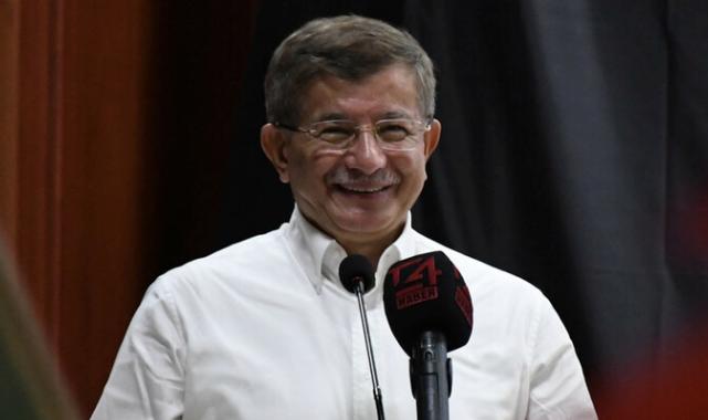 Ahmet Davutoğlu: Seçimlere kendi logo ve ismimizle gireceğiz