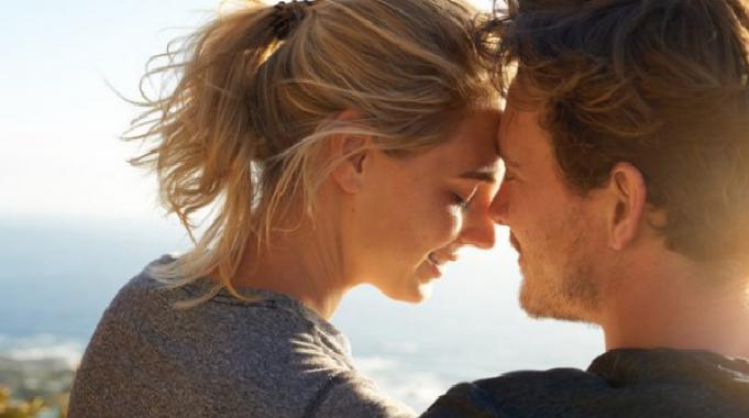 Aşkta dünyaları önünüze serebilecek burçlar