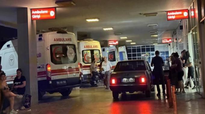 &quot;Beni uzaylılara öldürtecek&quot; dediği annesine satırla saldırdı