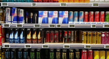 Enerji içeceği tüketenleri bekleyen 3 büyük risk!