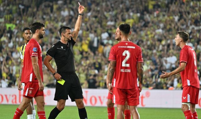 Fenerbahçe - Twente maçı Hollanda basınında yankı uyandırdı