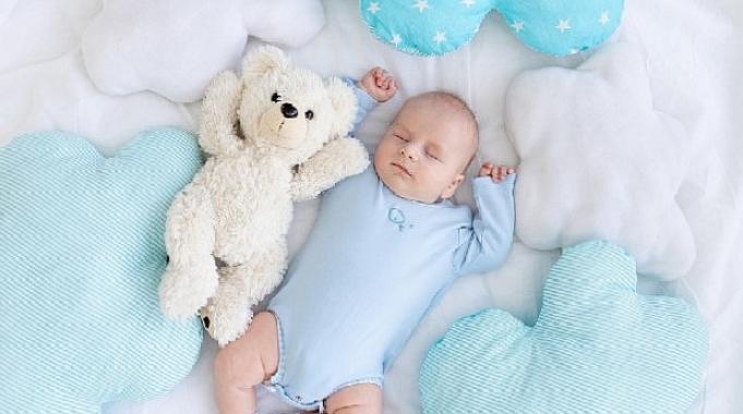 Her 3 bebekten 2'si uyku sorunu yaşıyor!