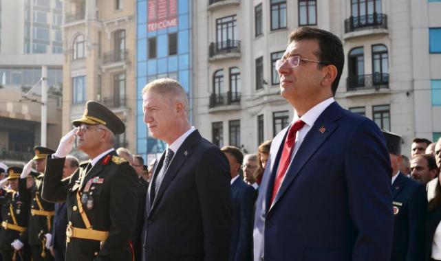 İmamoğlu, 30 Ağustos Zafer Bayramı törenlerine katıldı