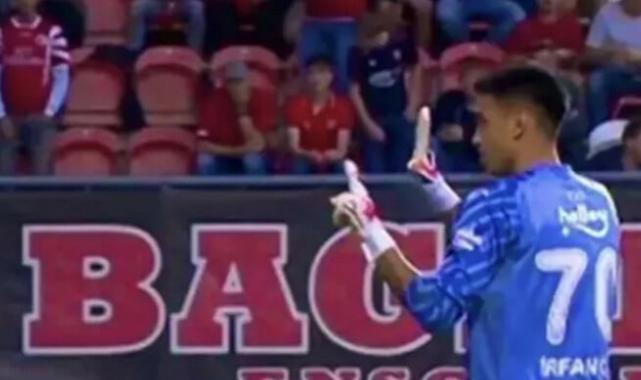 İrfan Can Eğribayat'tan Twente taraftarına 5-1 göndermesi