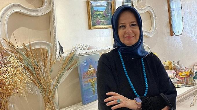 İstanbul'un Seçkin Ressamı Amine Sultan Tan'ın Kahramanmaraş Depremindeki Örnek Dayanışma Hikayesi