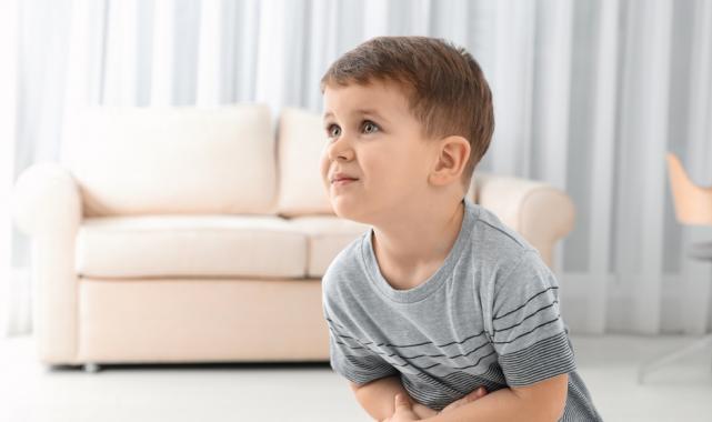 Karın ağrısı her 4 çocuktan 1'inde görülüyor