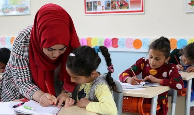 MEB duyurdu: Öğretmenlerin ikinci yer değiştirme sonuçları açıklandı