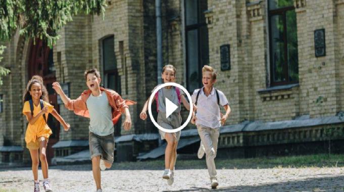 Okul Bahçelerine ‘Mendil Kapmaca’ Oyunu Geliyor !