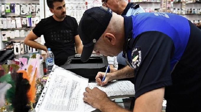 Osmangazi&#039;de denetimler arttı yabancı tabelalar kalktı
