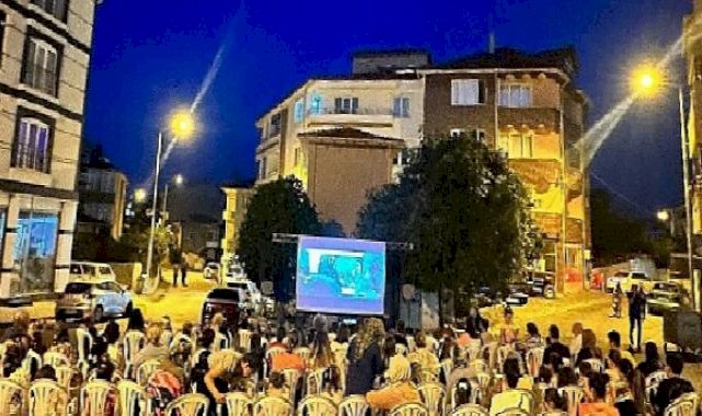 Açık havada yaz sineması