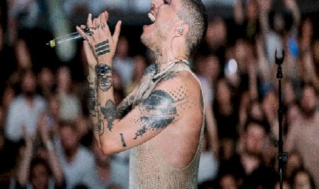 Can Bonomo'dan coşku ve enerji dolu konser