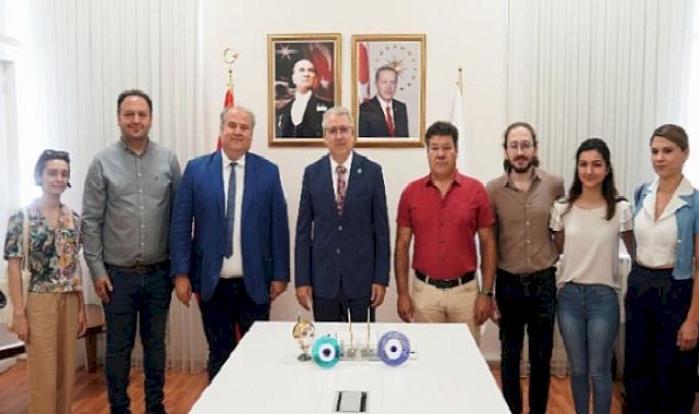 Egeli akademisyenlerden Güneş Enerjisi Panellerinin geri dönüşümüne katkı sağlayacak proje