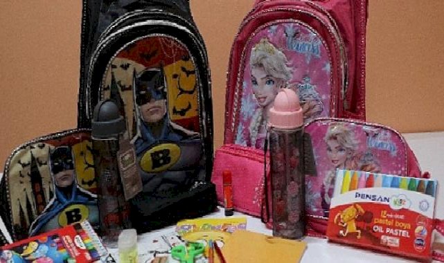 Gemlik Belediyesi'nden 2 bin öğrenciye kırtasiye desteği
