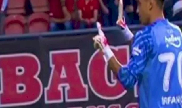 İrfan Can Eğribayat'tan Twente taraftarına 5-1 göndermesi