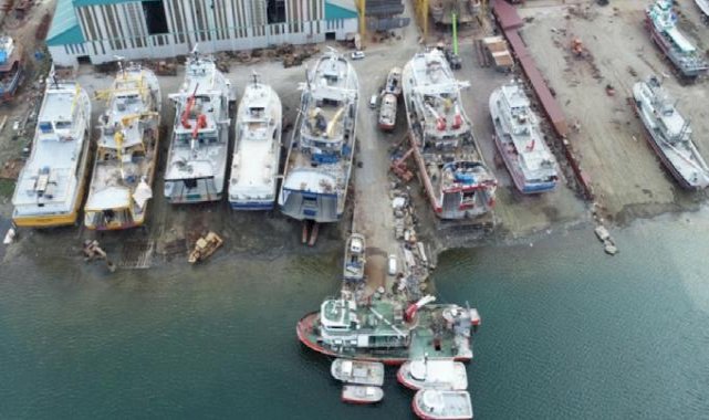 Karadeniz'de balıkçılar, yeni av sezonu için gün sayıyor