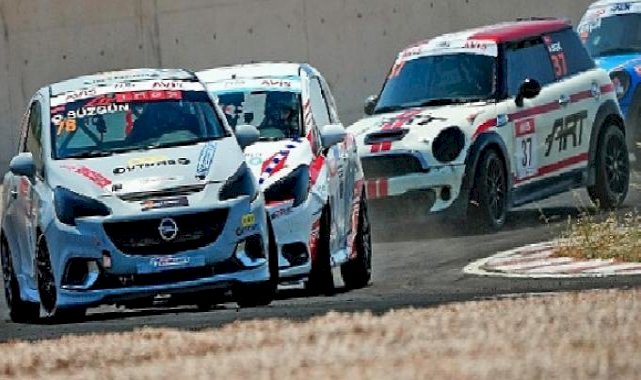 Pistte Üçüncü Randevu İzmir Park'ta