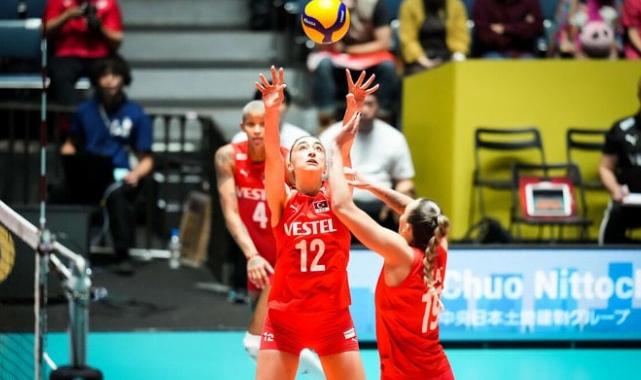 A Milli Kadın Voleybol Takımı, Belçika'yı set vermeden devirdi