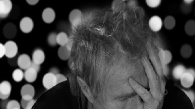 Alzheimer başlangıcı depresyonla karıştırılıyor