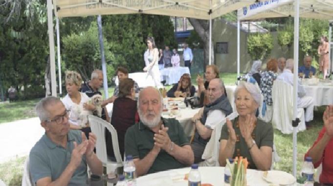 Ankara Büyükşehir Belediyesi’nden Dünya Alzheimer Günü farkındalık etkinliği