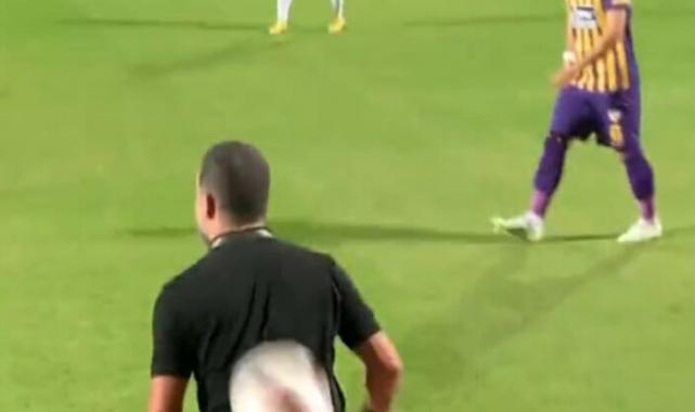 Arda Turan'dan akrep vuruşu