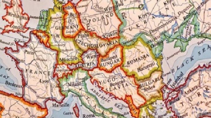 Çevirmenler, kültür uzmanı olarak aktif rol oynuyor