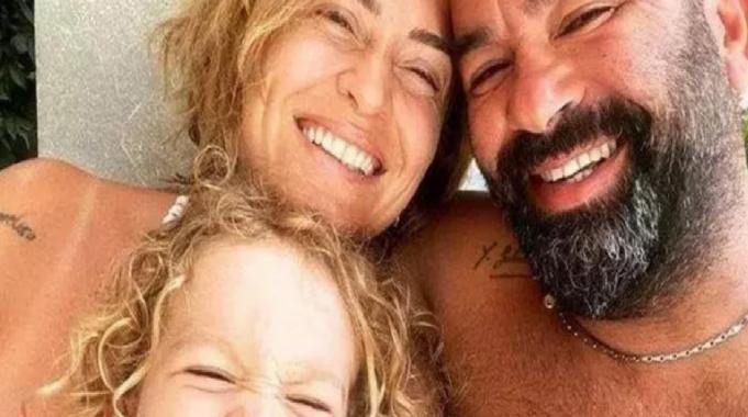 Ceyda Düvenci göndermeli yeni paylaşım