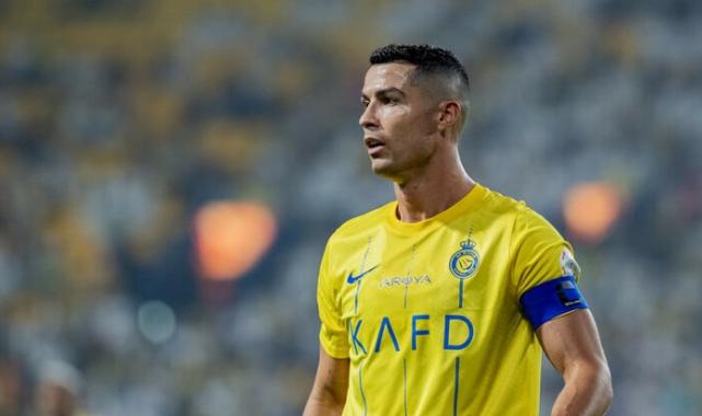 Cristiano Ronaldo'dan Messi sözleri: Rekabet bitti, arkadaş değiliz