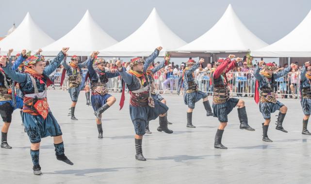 Cumhuriyet Meydanı’nda 101. yıl coşkusu