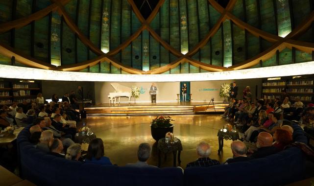 Devrim Erbil sergisi Üsküdar’da açıldı