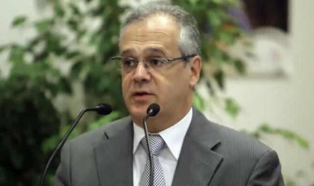 Emmanuel Macron: Fransa'nın Nijer Büyükelçisi rehin alındı