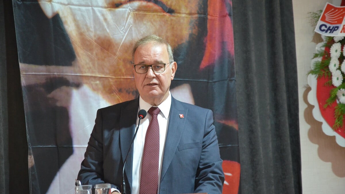 Faik Öztrak: Yenilenerek ve güçlenerek yerel seçimlere gideceğiz